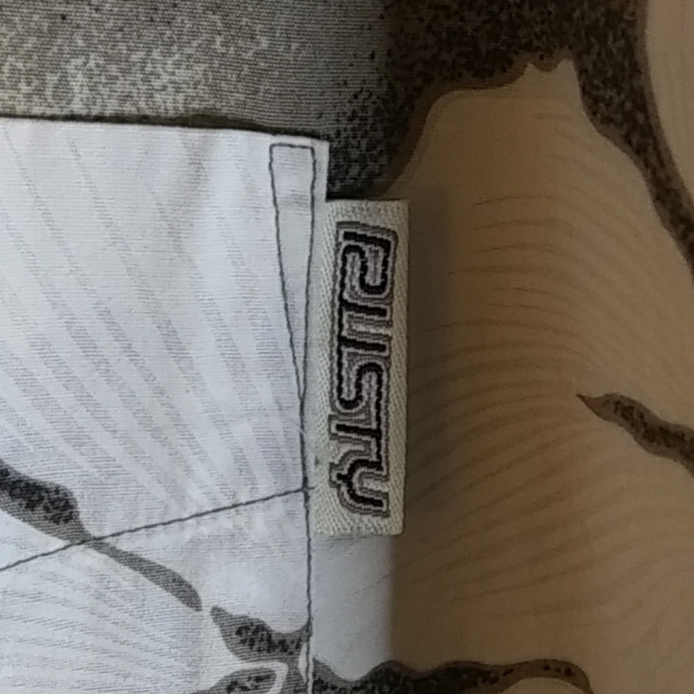 Rusty Shirt - Picture 3 of 3